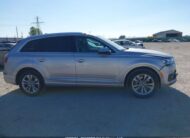 2019 AUDI Q7 55 PROGRESSIV | VIN: WA1LAAF7XKD013462