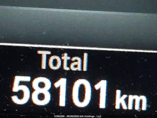 5UXKR0C55J0Y04042 2018 BMW