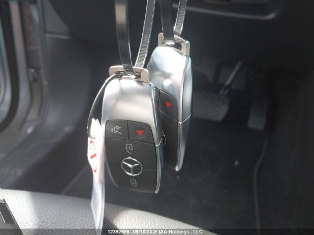 W1N4N4HB5TJ750985 2026 MERCEDES-BENZ