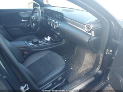 2022 MERCEDES-BENZ A 220 4MATIC | VIN: W1K3G4FB8NJ356566