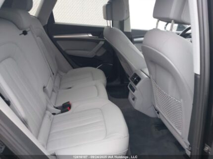 2021 AUDI Q5 PROGRESSIV | VIN: WA1EAAFY0M2091247
