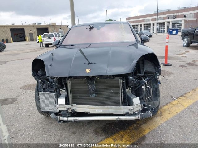 WP1BA2AY3RDA51552 2024 PORSCHE