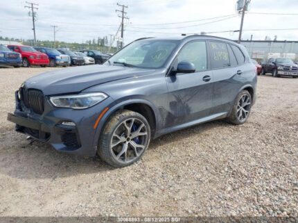 5UXJU4C07M9F05886 2021 BMW