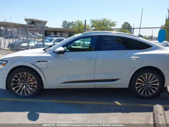 WA11AAGE8NB041927 2022 AUDI