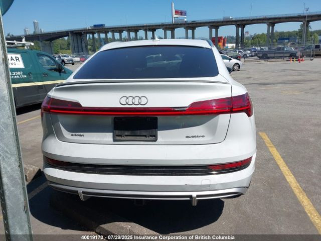 WA11AAGE8NB041927 2022 AUDI