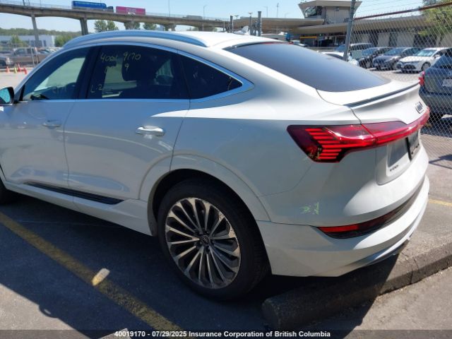 WA11AAGE8NB041927 2022 AUDI