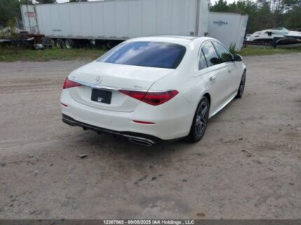 2022 MERCEDES-BENZ S 500 4MATIC | VIN: W1K6F6DB0NA127359