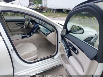 2022 MERCEDES-BENZ S 500 4MATIC | VIN: W1K6F6DB0NA127359