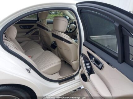 2022 MERCEDES-BENZ S 500 4MATIC | VIN: W1K6F6DB0NA127359