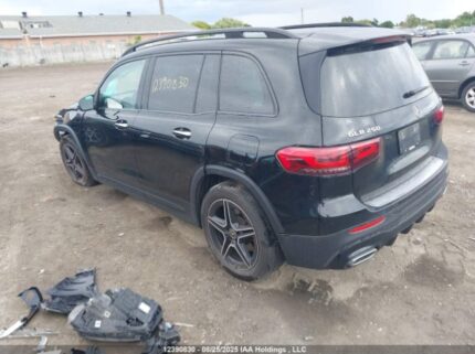 2021 MERCEDES-BENZ GLB 250 4MATIC | VIN: W1N4M4HB8MW108218