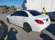 2018 MERCEDES-BENZ C 300 4MATIC | VIN: 55SWF4KB1JU267759