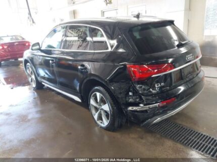 2021 AUDI Q5 PREMIUM | VIN: WA1AAAFY5M2002075
