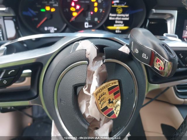 2020 PORSCHE MACAN | VIN: WP1AA2A58LLB12120