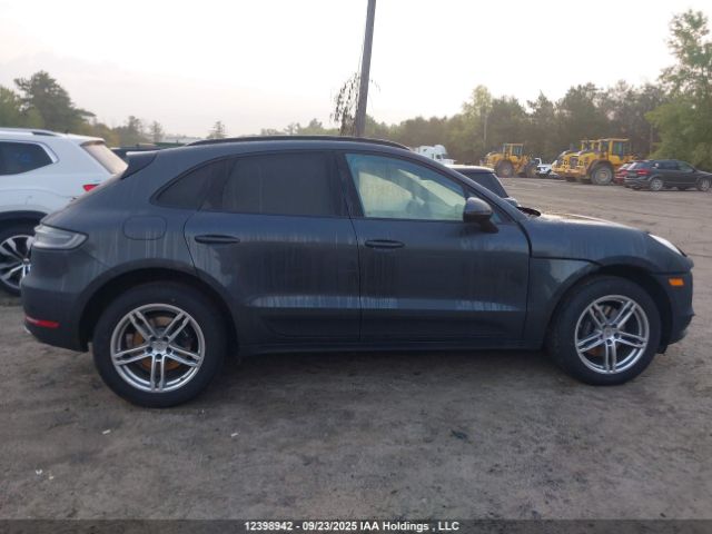 2020 PORSCHE MACAN | VIN: WP1AA2A58LLB12120