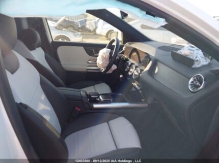 2021 MERCEDES-BENZ GLA 250 4MATIC | VIN: W1N4N4HBXMJ193153