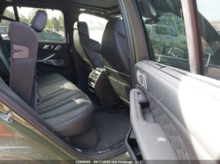 2022 BMW X5 M | VIN: 5YMJU0C09N9L32792
