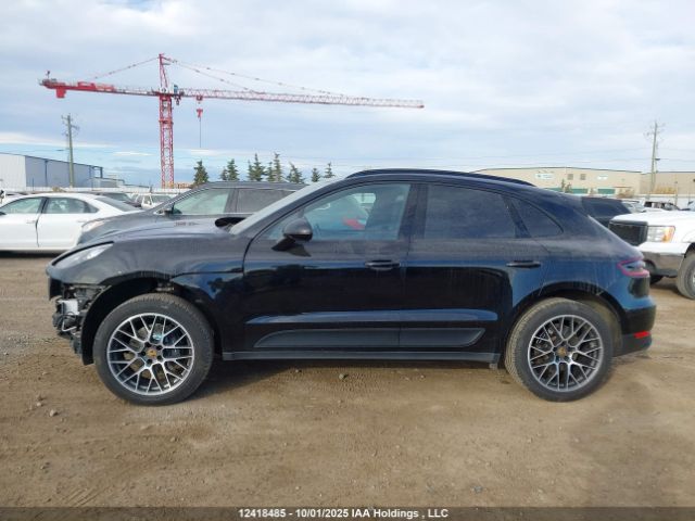 2018 PORSCHE MACAN SPORT EDITION | VIN: WP1AA2A58JLB13314