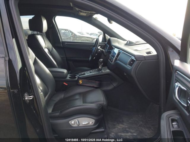 2018 PORSCHE MACAN SPORT EDITION | VIN: WP1AA2A58JLB13314