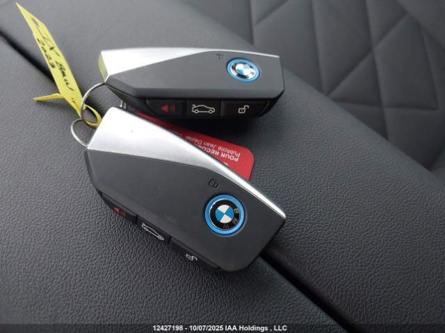 2023 BMW IX | VIN: WB513CF05PCM37209
