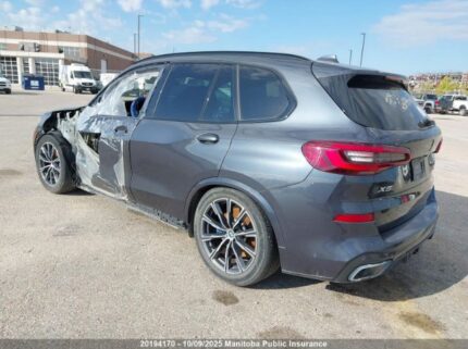 2021 BMW X5 40I | VIN: 5UXCR6C01M9F49310