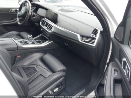 2022 BMW X5 | VIN: 5UXCR6C04N9M25014