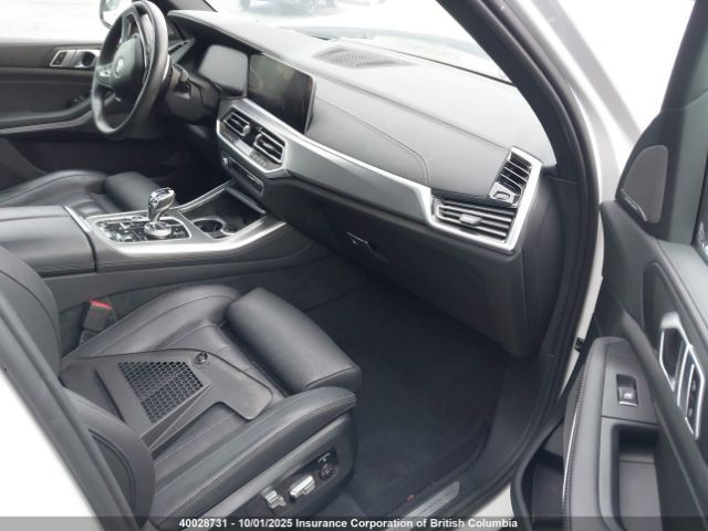 2022 BMW X5 | VIN: 5UXCR6C04N9M25014