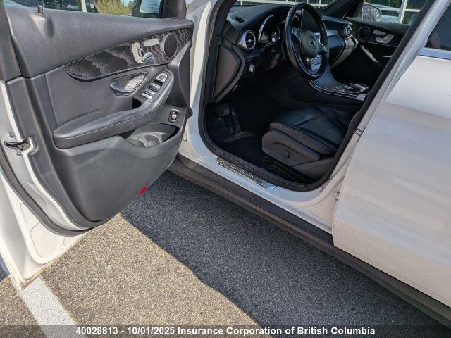 2019 MERCEDES-BENZ GLC 300 4MATIC | VIN: WDC0G4KBXKV999999