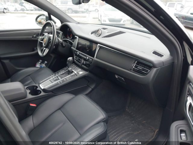 2021 PORSCHE MACAN | VIN: WP1AA2A56MLB13901
