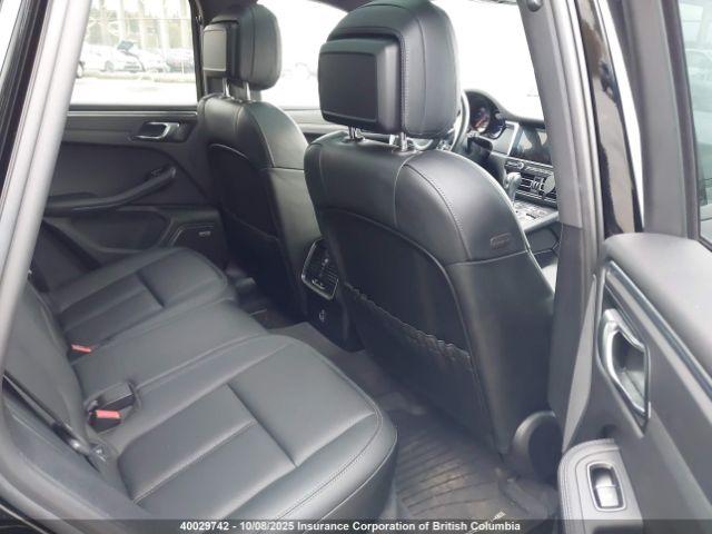 2021 PORSCHE MACAN | VIN: WP1AA2A56MLB13901