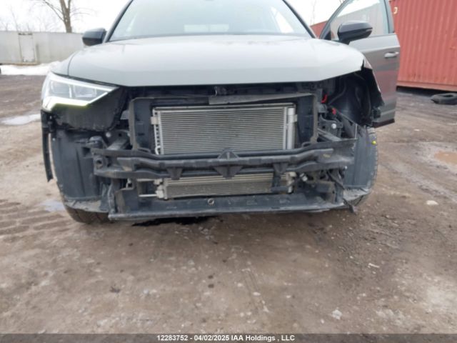 WA1DECF30R1041090 2024 AUDI Q3