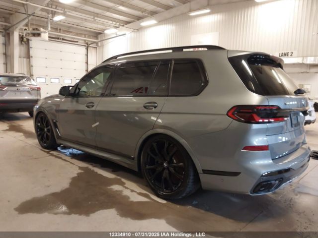 5UX33EM05R9U25622 2024 BMW X7
