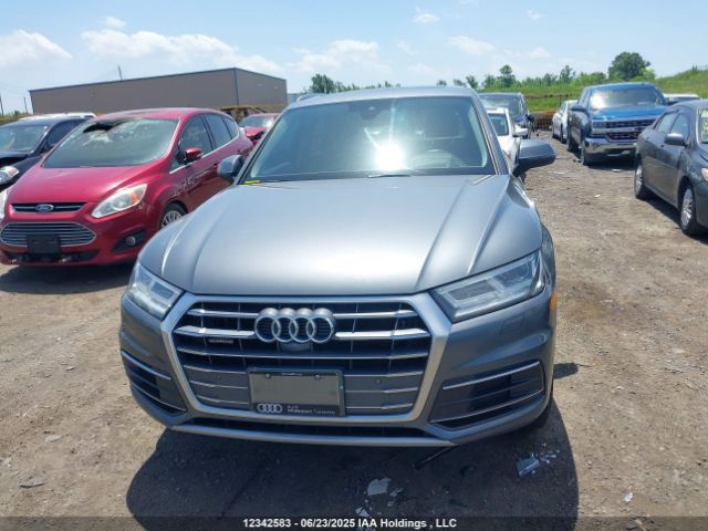 WA1CNAFY8J2016187 2018 AUDI Q5