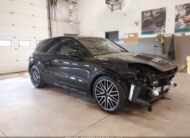 KI1AG2AY2SDA25251 2020 PORSCHE CAYENNE