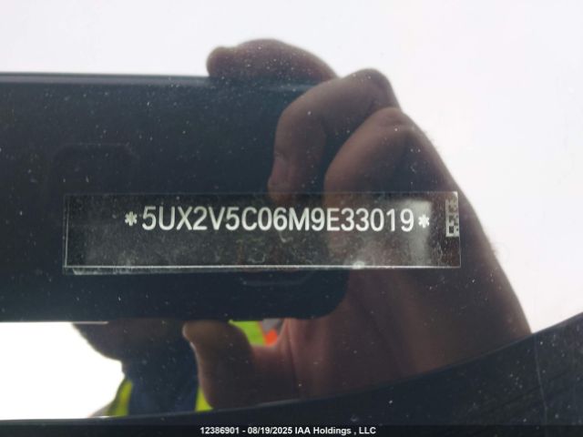 5UX2V5C06M9E33019 2021 BMW X4