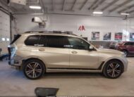 5UXCW2C57KLB44310 2019 BMW X7