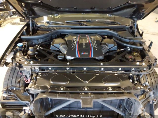 5YM13ET02R9S69900 2024 BMW X5