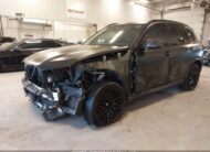 5YM13ET02R9S69900 2024 BMW X5
