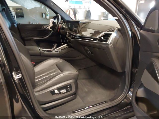 5YM13ET02R9S69900 2024 BMW X5