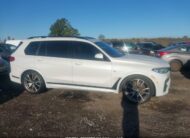 5UXCX6C02L9B45744 2020 BMW X7