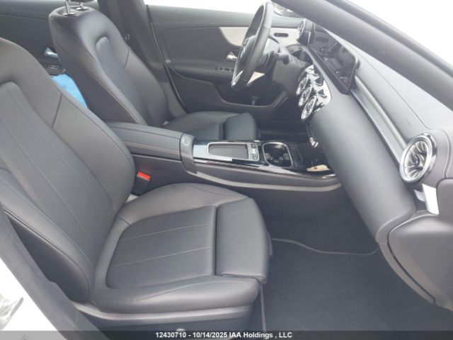W1K5J4HB0SN529637 2025 MERCEDES-BENZ CLA
