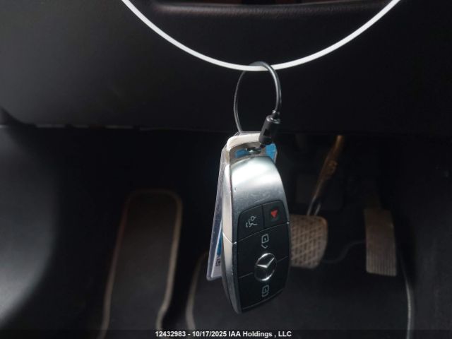 W1N4M4HB2PW318320 2023 MERCEDES-BENZ GLB