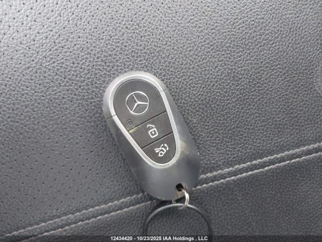W1KAF4HB1RR215952 2024 MERCEDES-BENZ C