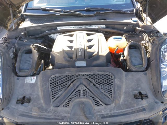 WP1AB2A56JLB35440 2018 PORSCHE MACAN