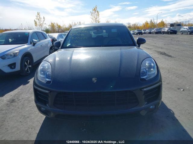 WP1AB2A56JLB35440 2018 PORSCHE MACAN