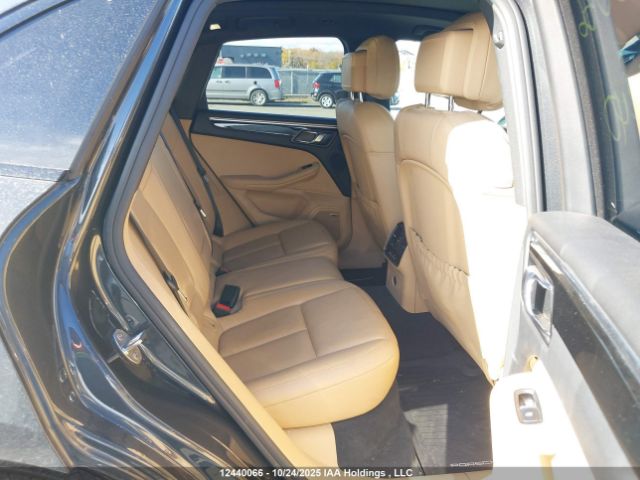 WP1AB2A56JLB35440 2018 PORSCHE MACAN