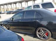 55SWF8HBXJU258797 2018 MERCEDES-BENZ C