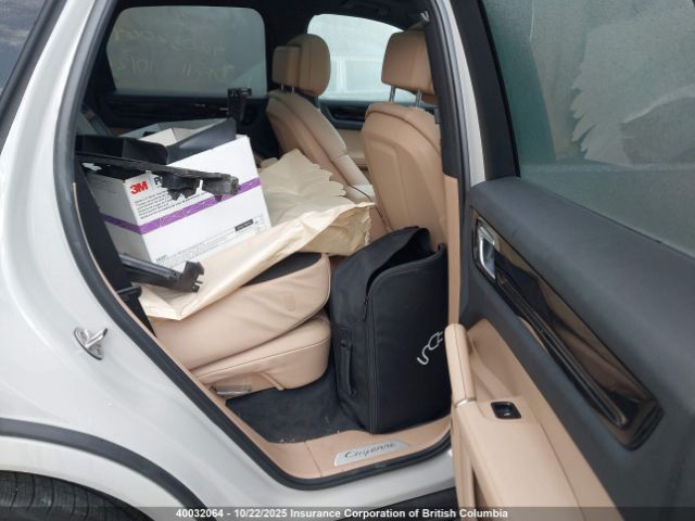 WP1AE2AYXMDA24616 2021 PORSCHE CAYENNE