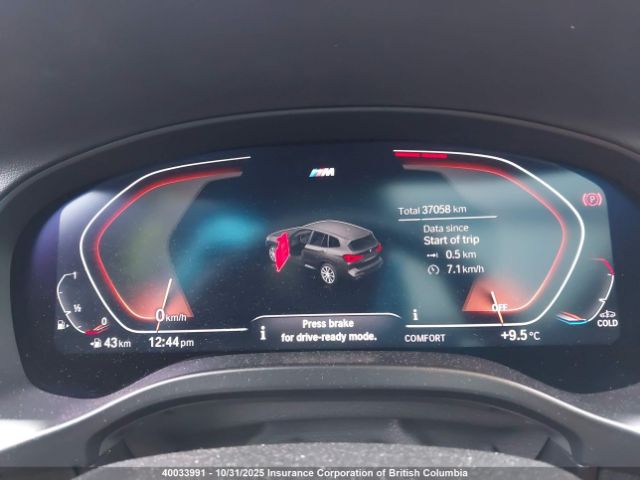 5UX53DP05N9M60010 2022 BMW X3