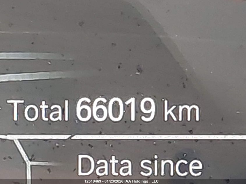 5UX53DP08R9X02813