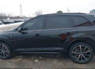 2022AUDIQ7|WA1MXBF77ND012685